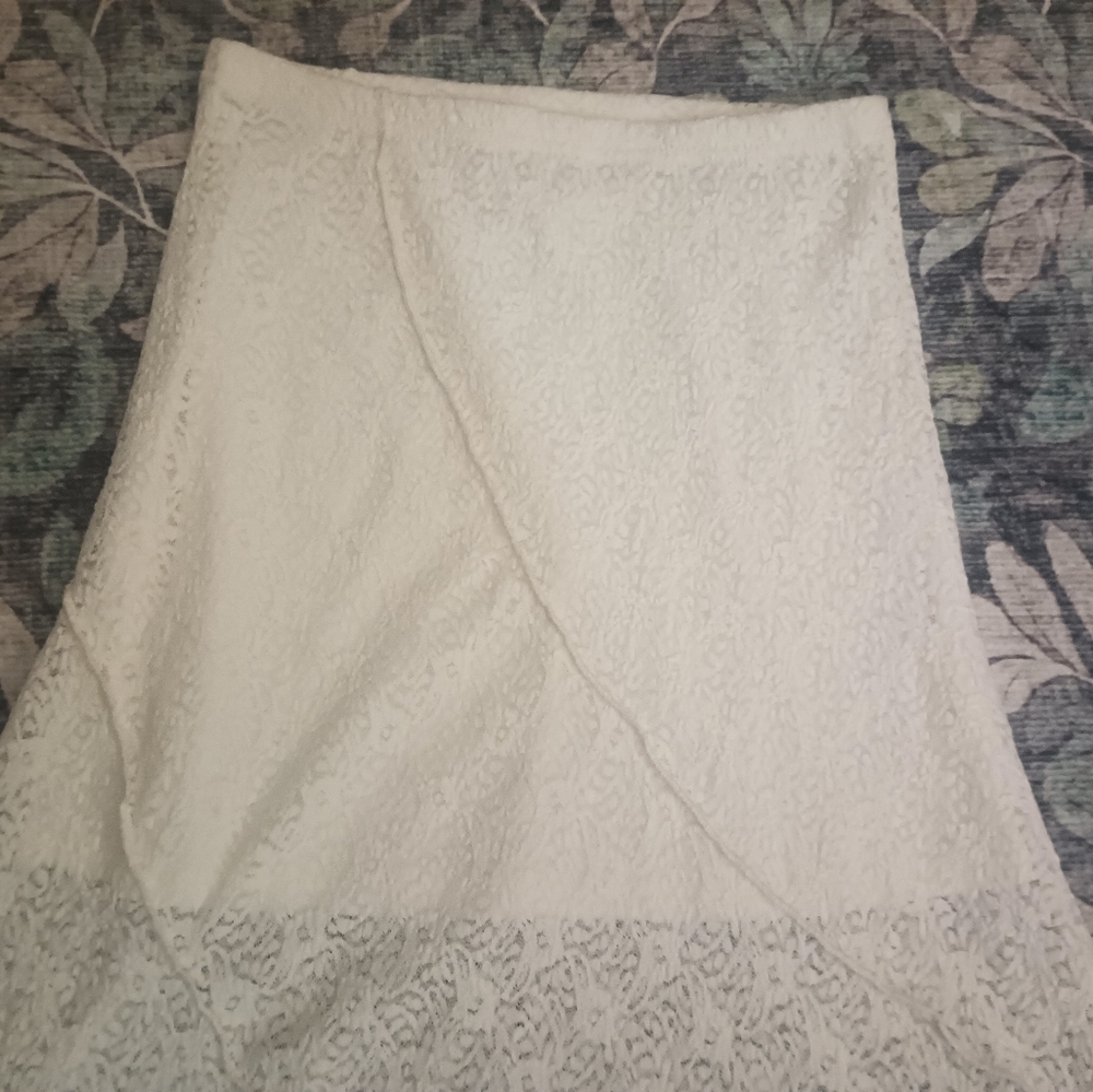 Ultra Flirt Womens Ivory Lace Assymettric Midi Skirt Small Sheer Dainty Angel - Picture 2 of 11